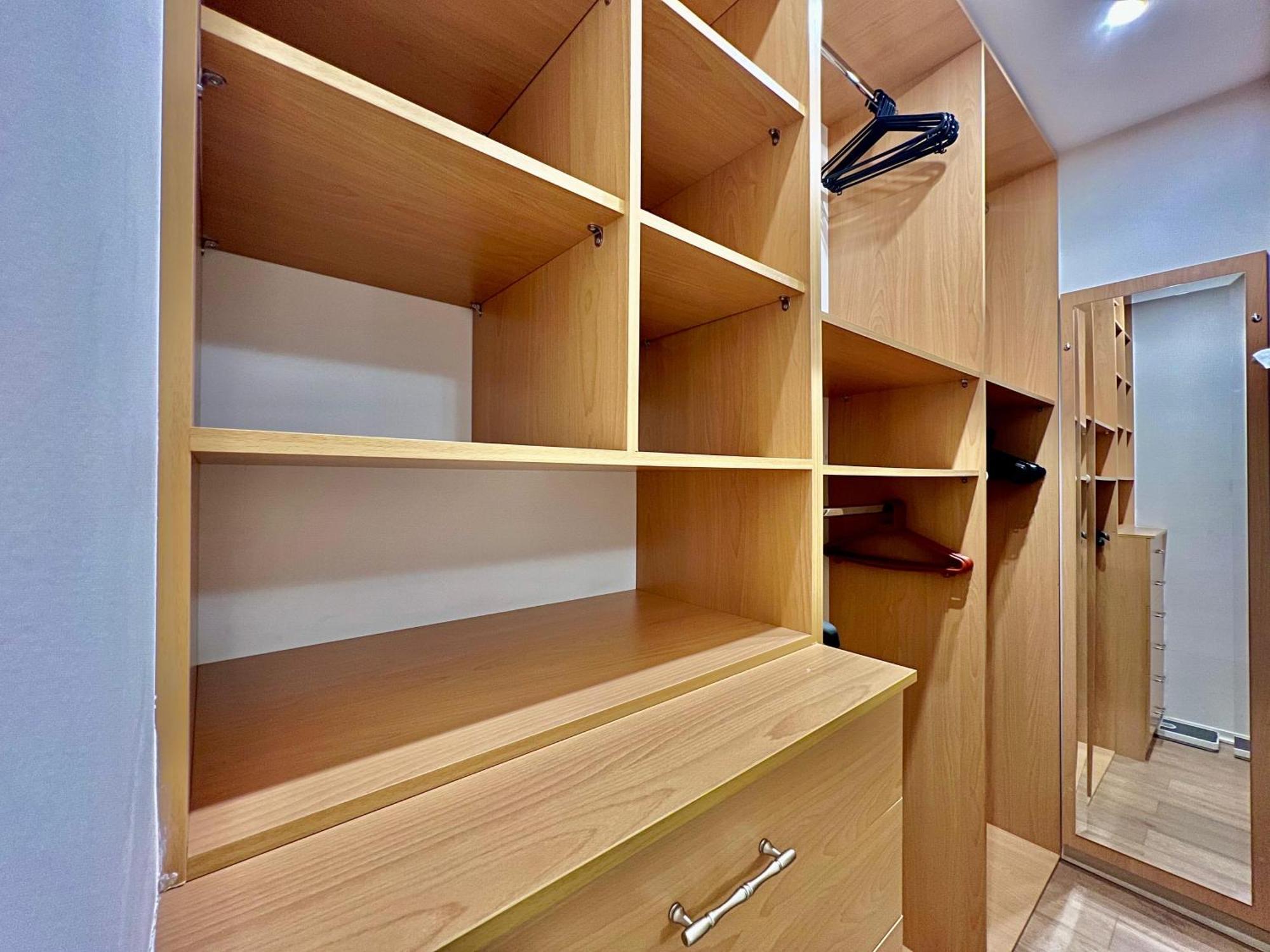 House Apartament *
